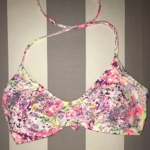 Victoria’s Secret Swim Top Size:M